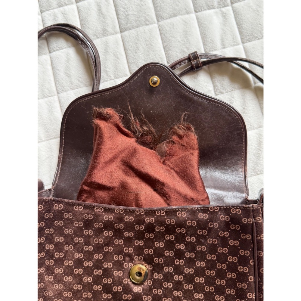 Y2K VTG Unfindable 70s Suede Gucci Monogram Crossbag Rare Coquette Cute Designer - Picture 8 of 8